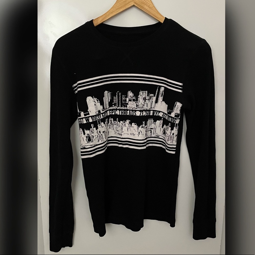 Epic Threads Boy's Thermal/Sweater size XL